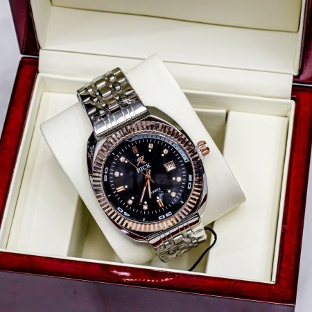 ساعات مميزة بتصاميم أنيقة وجودة عالية