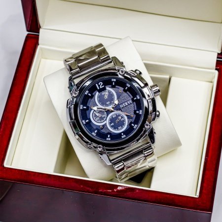 ساعات مميزة بتصاميم أنيقة وجودة عالية