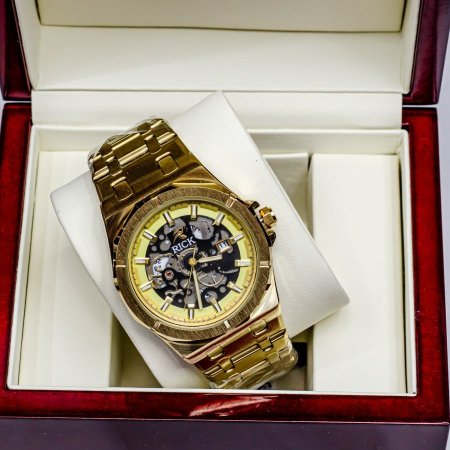 ساعات مميزة بتصاميم أنيقة وجودة عالية