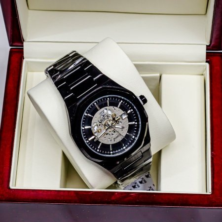 ساعات مميزة بتصاميم أنيقة وجودة عالية