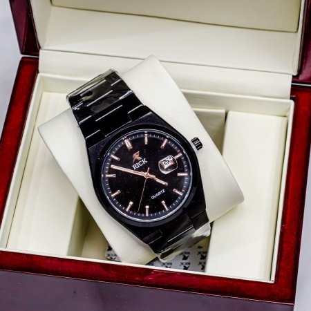 ساعات مميزة بتصاميم أنيقة وجودة عالية