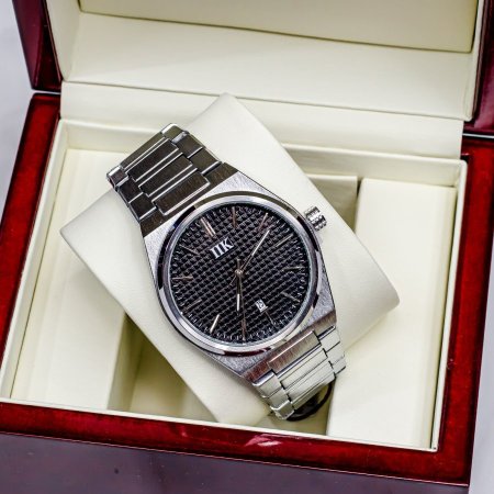 ساعات مميزة بتصاميم أنيقة وجودة عالية