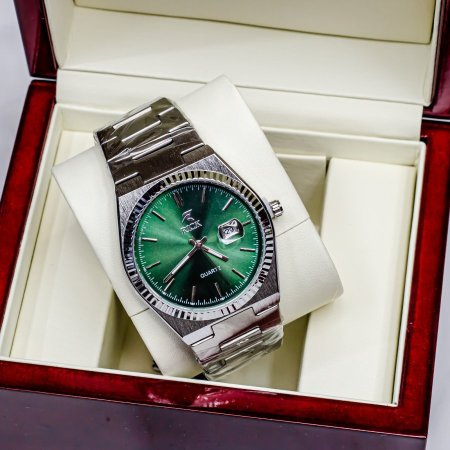 ساعات مميزة بتصاميم أنيقة وجودة عالية