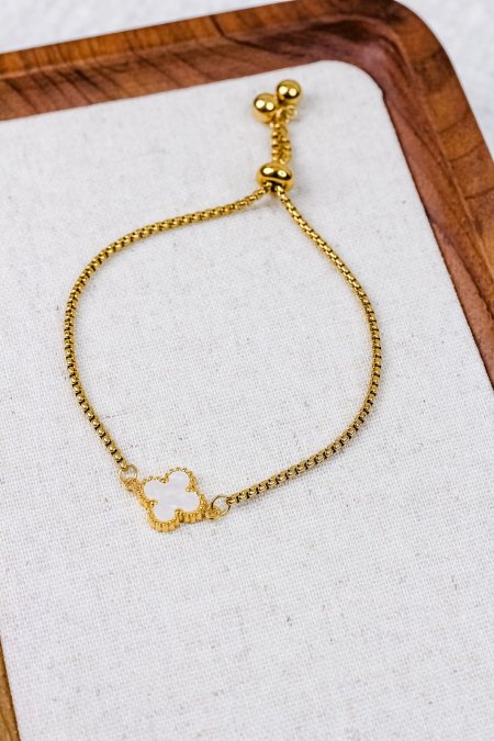 أساور ناعمة وجذابة