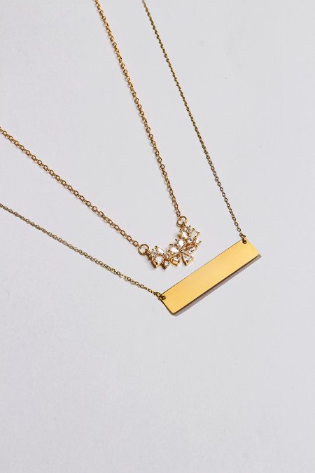 سنسال طبقتين مع نقش الاسم