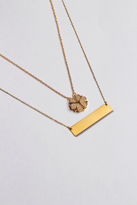 سنسال طبقتين مع نقش الاسم