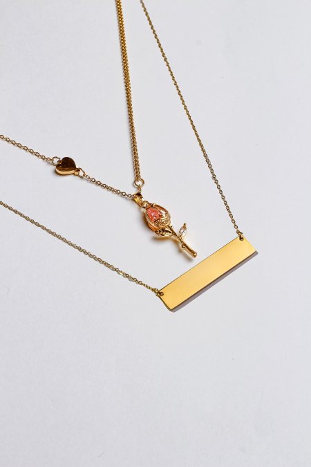 سنسال طبقتين مع نقش الاسم