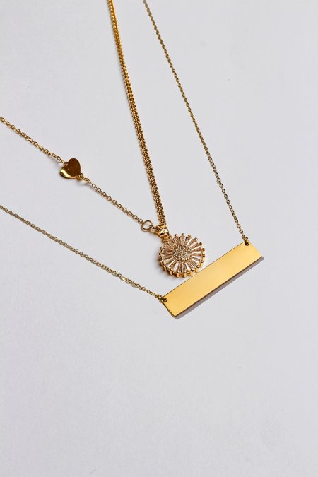 سنسال طبقتين مع نقش الاسم