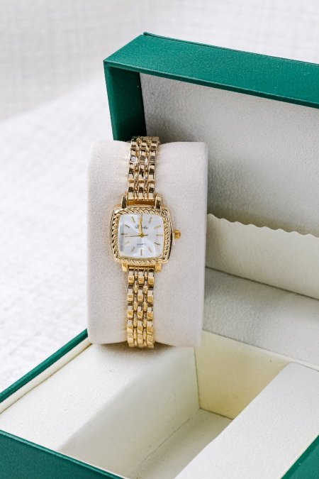 ساعات ناعمة ومميزة