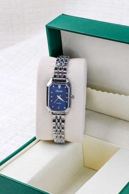 ساعات ناعمة ومميزة