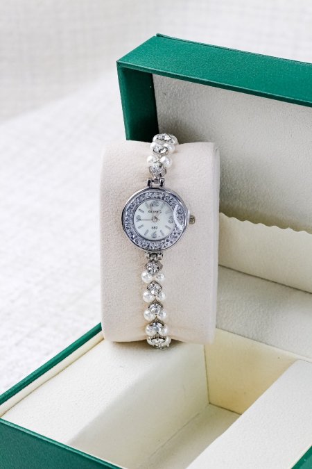 ساعات ناعمة ومميزة