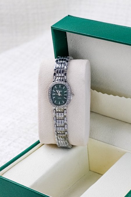 ساعات ناعمة ومميزة