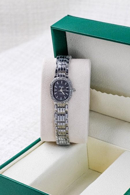 ساعات ناعمة ومميزة