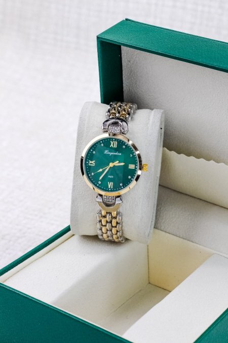 ساعات ناعمة ومميزة