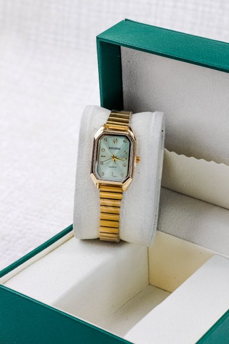 ساعات ناعمة ومميزة