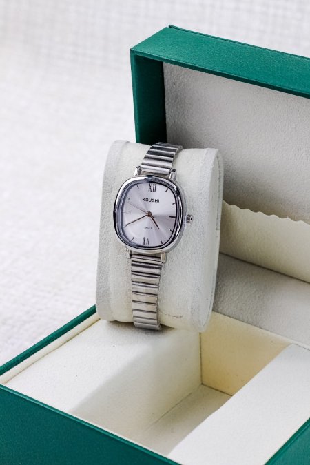 ساعات ناعمة ومميزة