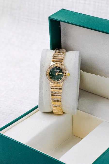 ساعات ناعمة ومميزة