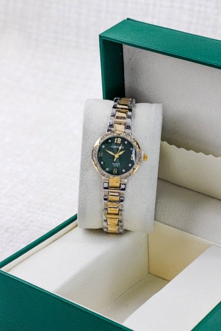 ساعات ناعمة ومميزة