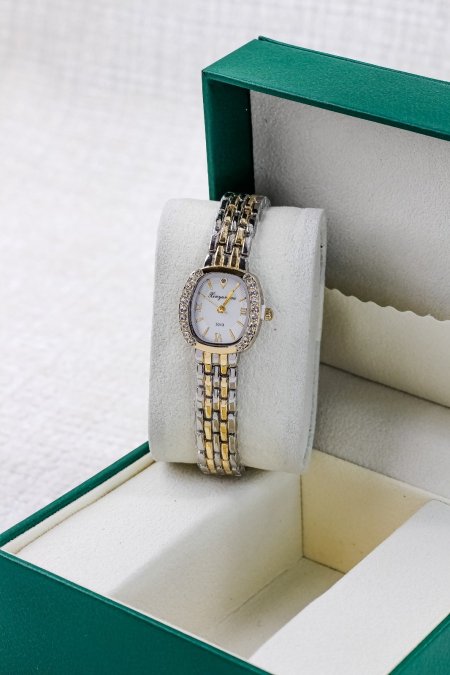 ساعات ناعمة ومميزة