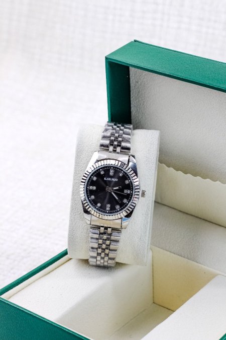 ساعات ناعمة ومميزة