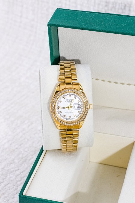 ساعات ناعمة ومميزة