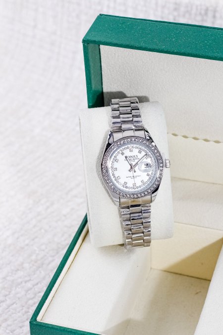 ساعات ناعمة ومميزة