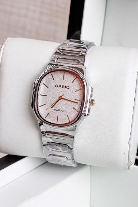 ساعة CASIO فاخرة